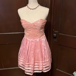 Pink strapless dress
